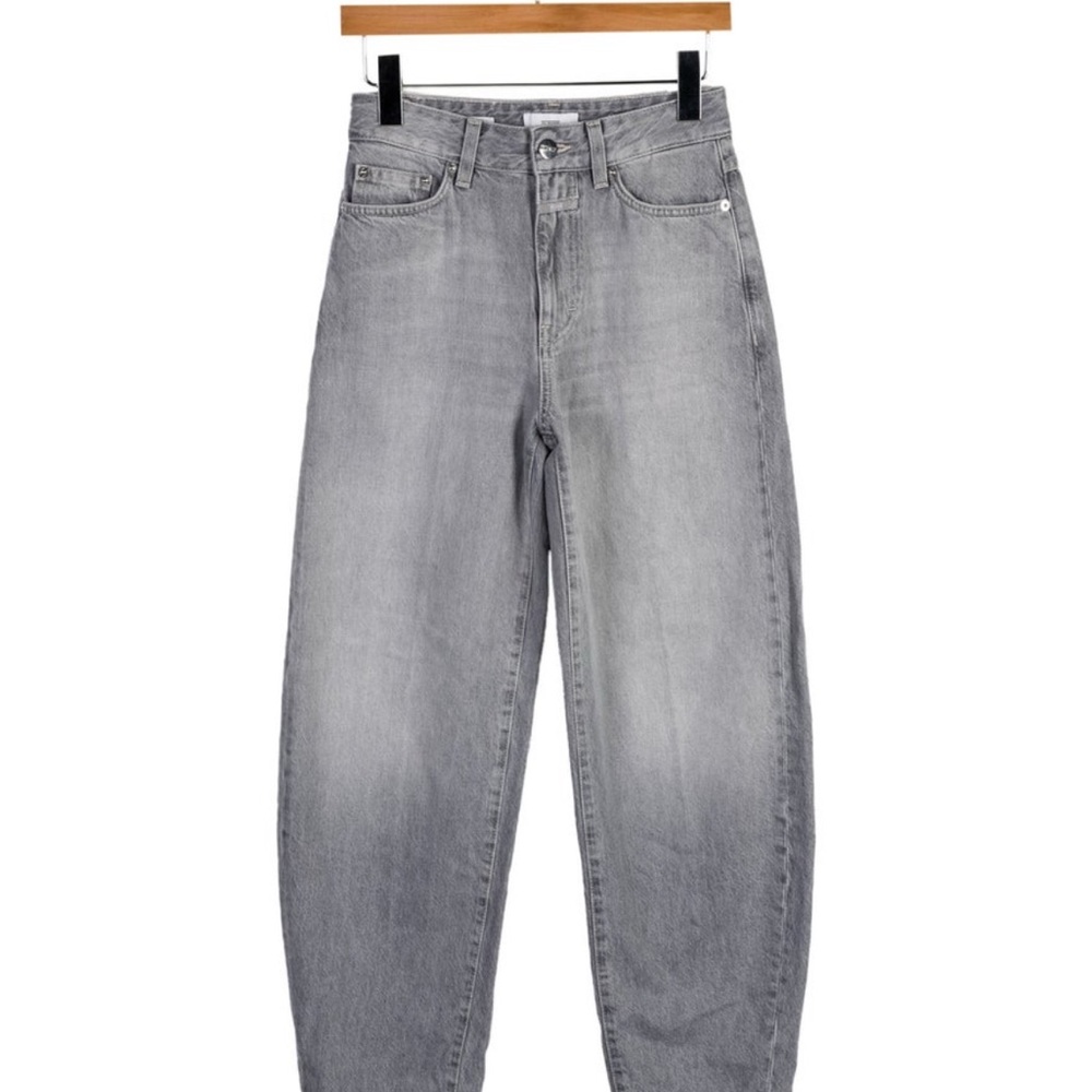 Closed Barrel Jeans